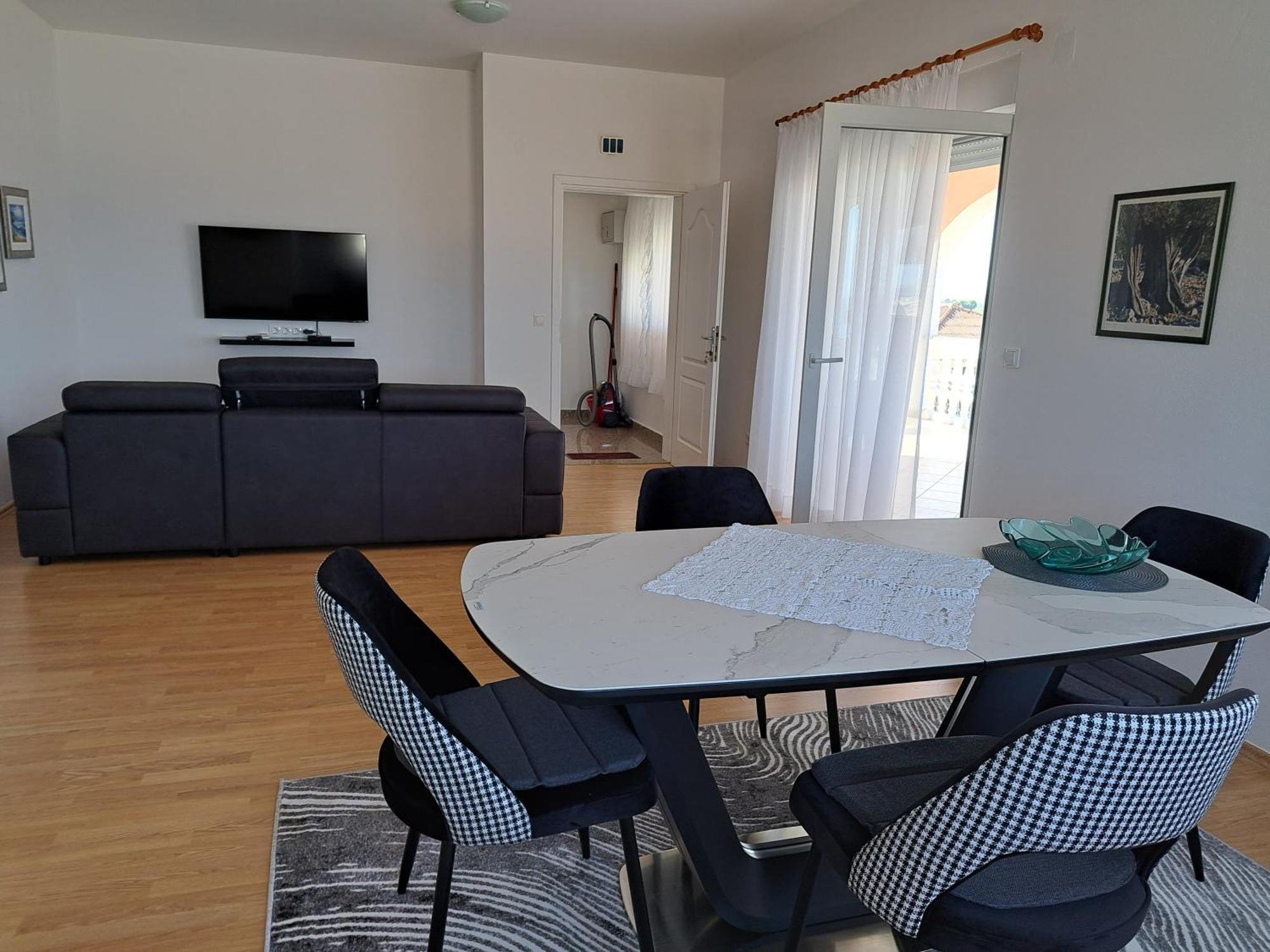 Apartments Pink House Povljana Ngoại thất bức ảnh