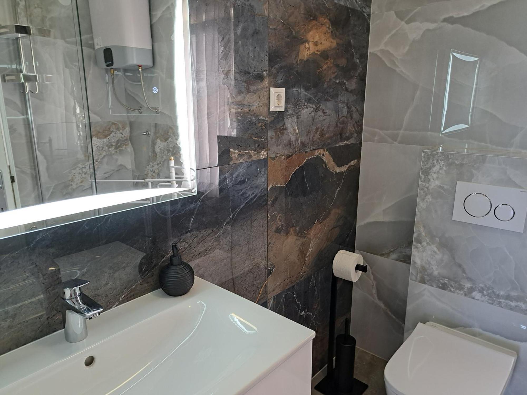 Apartments Pink House Povljana Ngoại thất bức ảnh